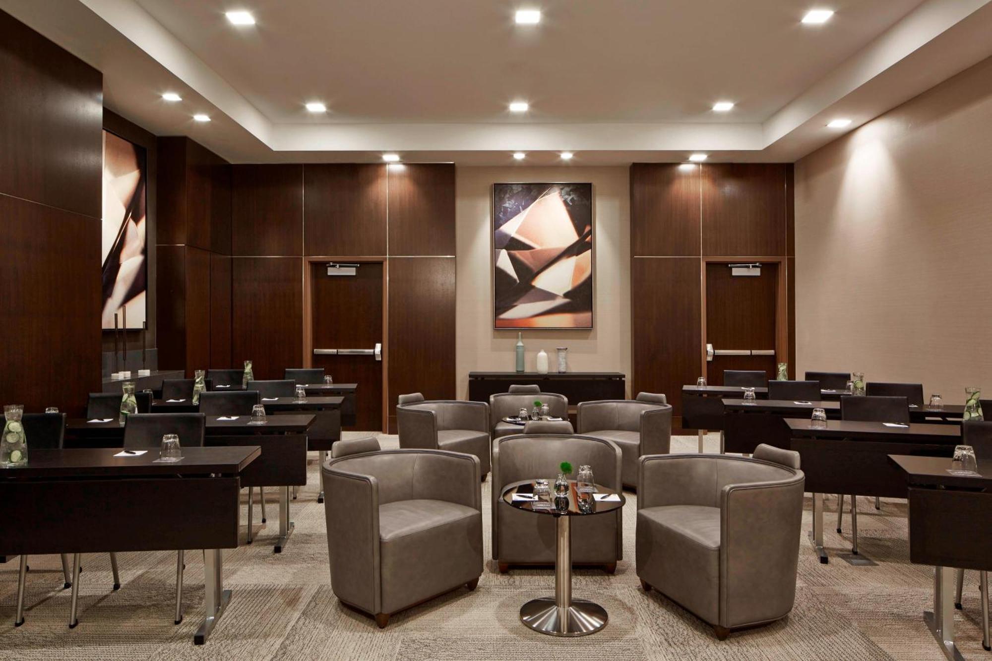 Ac Hotel By Marriott Minneapolis Downtown Exteriör bild